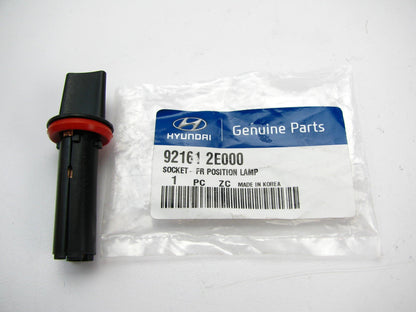NEW - OEM 921612E000 Front Position Lamp Bulb Socket For Hyundai