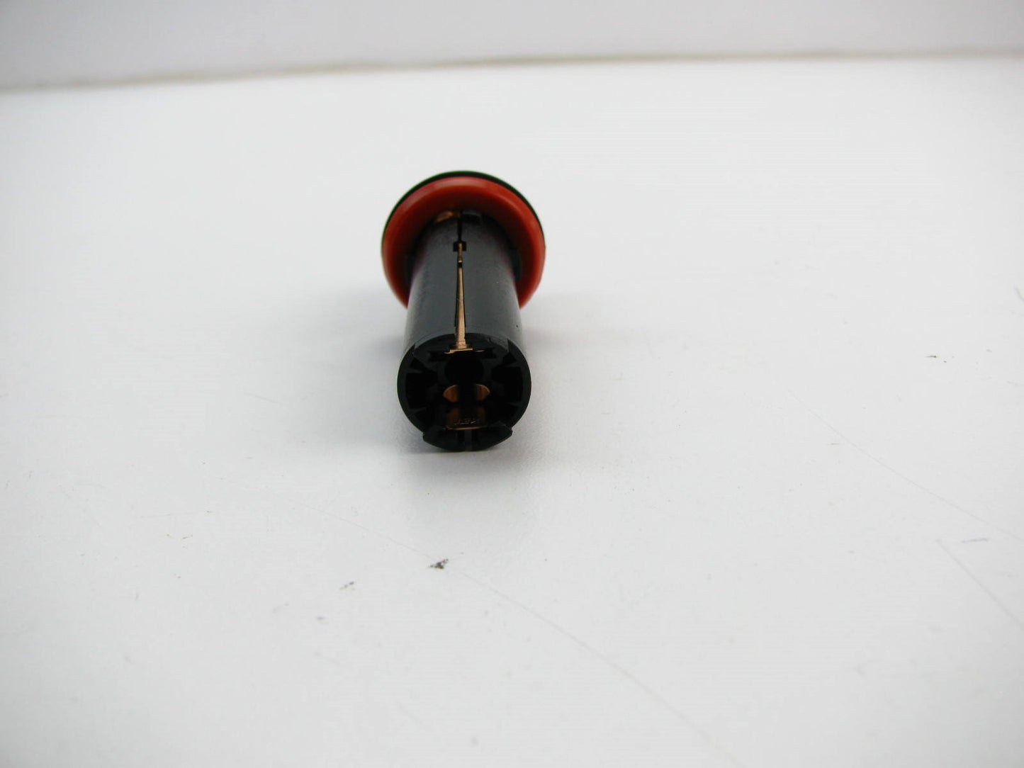 NEW - OEM 921612E000 Front Position Lamp Bulb Socket For Hyundai