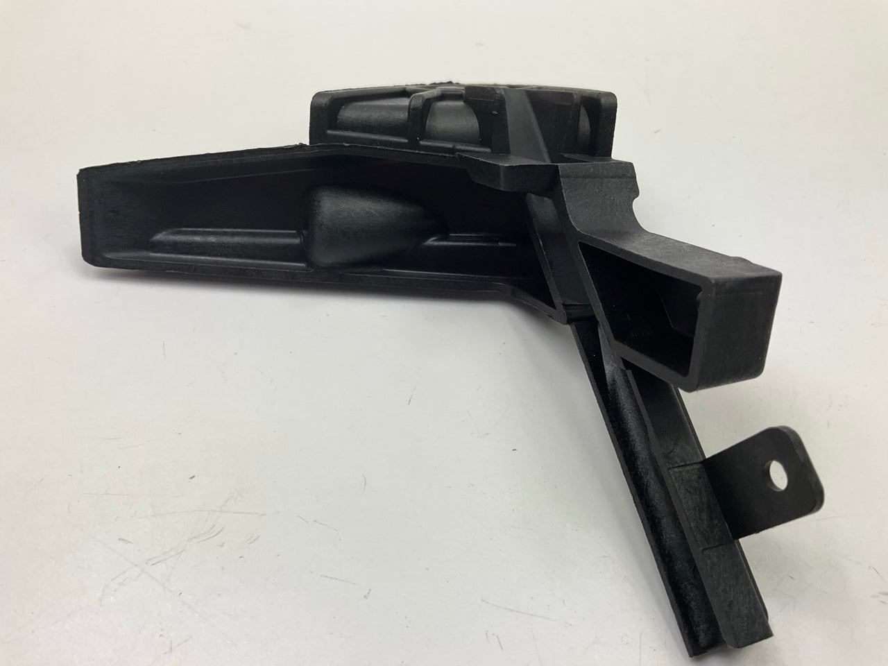 NEW Left Headlight Headlamp Inner Bracket OEM For 2012-2014 Genesis 921613M200