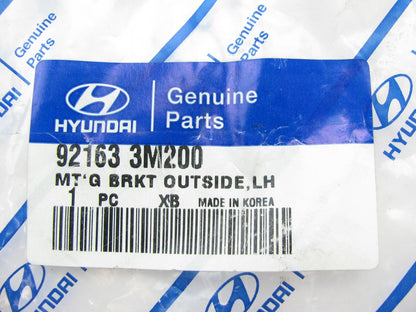 NEW - OEM Head Lamp Light Mounting Outside Bracket Left Driver For 12-14 Genesis
