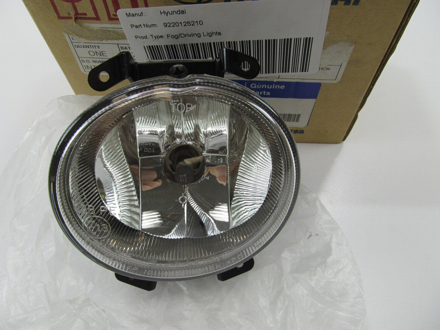 NEW - OEM 9220125210 Left Fog Light Lamp For 2000-2002 Hyundai Accent