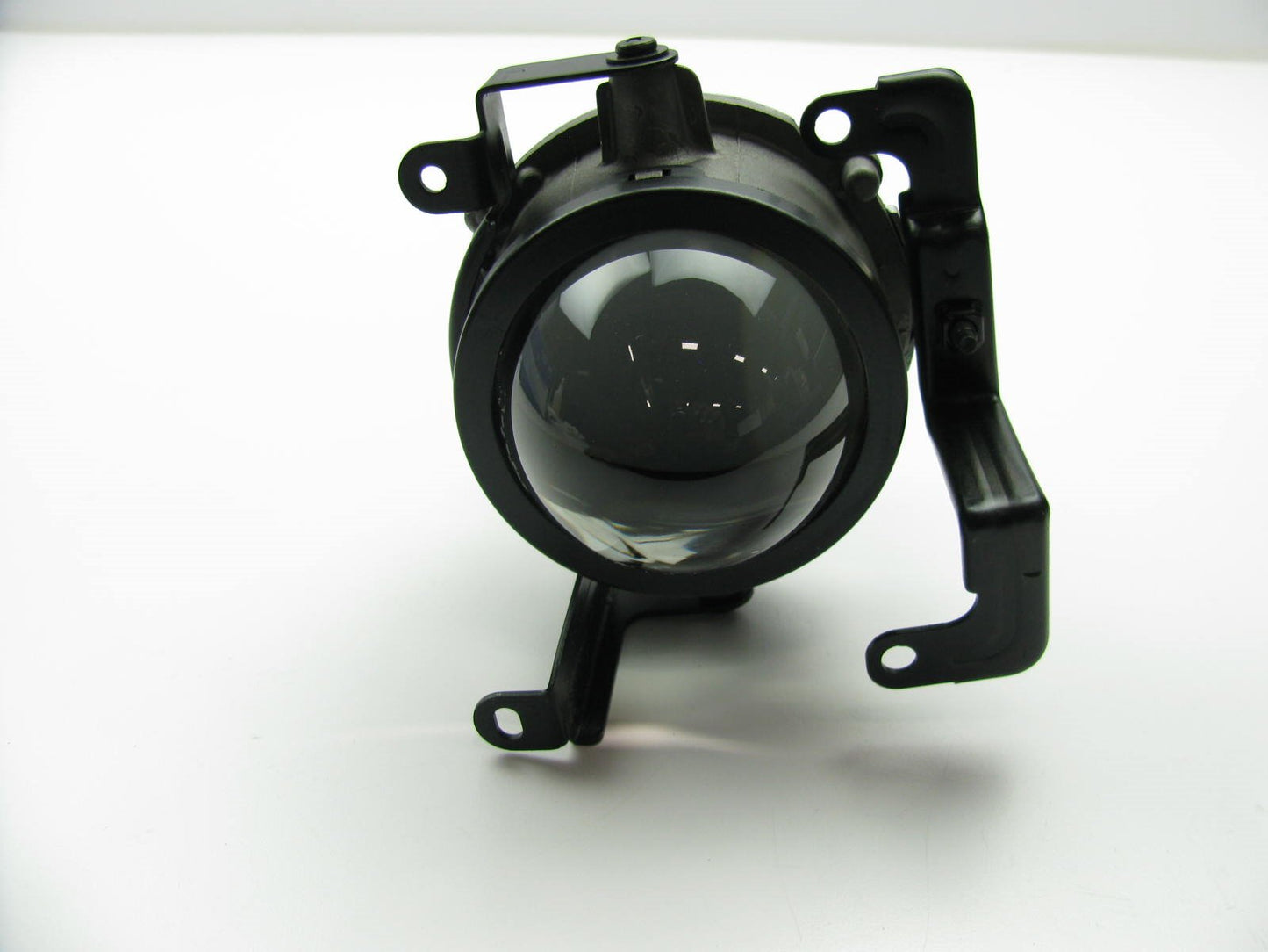 NEW - OEM 922014J000 Left Drivers Side Fog Light Lamp For 2007-2008 Entourage