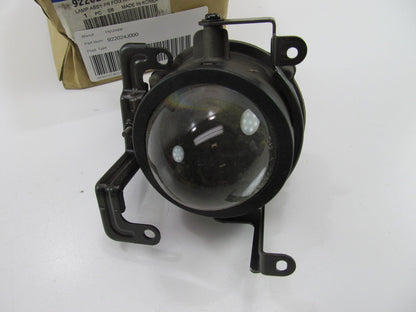 NEW - OEM 922024J000 Right Fog Light Lamp For 2007-2008 Hyundai Entourage