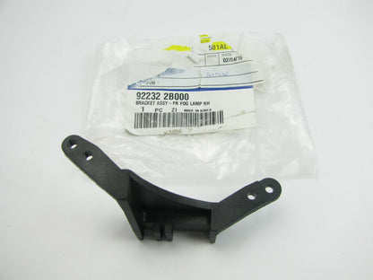 Front Right (Passengers) Fog Lamp Light Support Bracket OEM For 07-09 Santa Fe