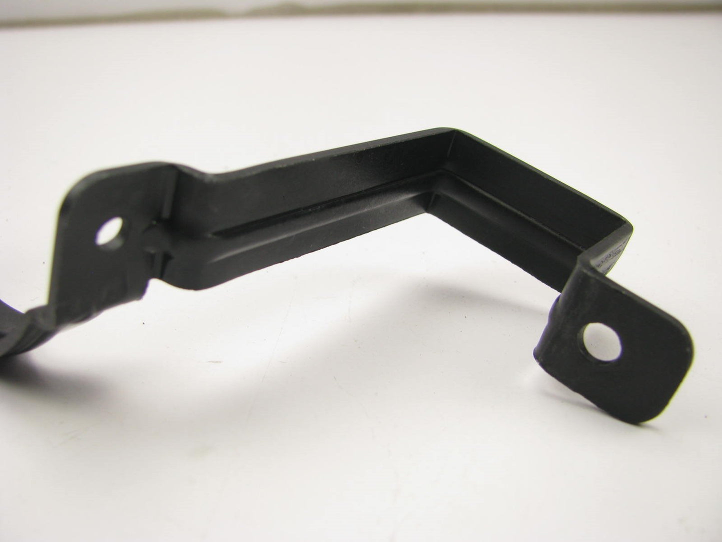 New Genuine FRONT RIGHT Fog Light Lamp Bracket OEM For 07-08 Tiburon 922402C700