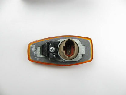 NEW - OEM Front Side Marker Right Passenger For 2002-05 Hyundai XG350