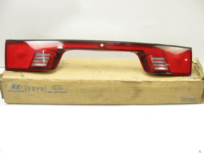 NEW 92405-34050 TRUNK LID MOUNT Tail Light Lamp OEM For 1995-96 Hyundai Sonata