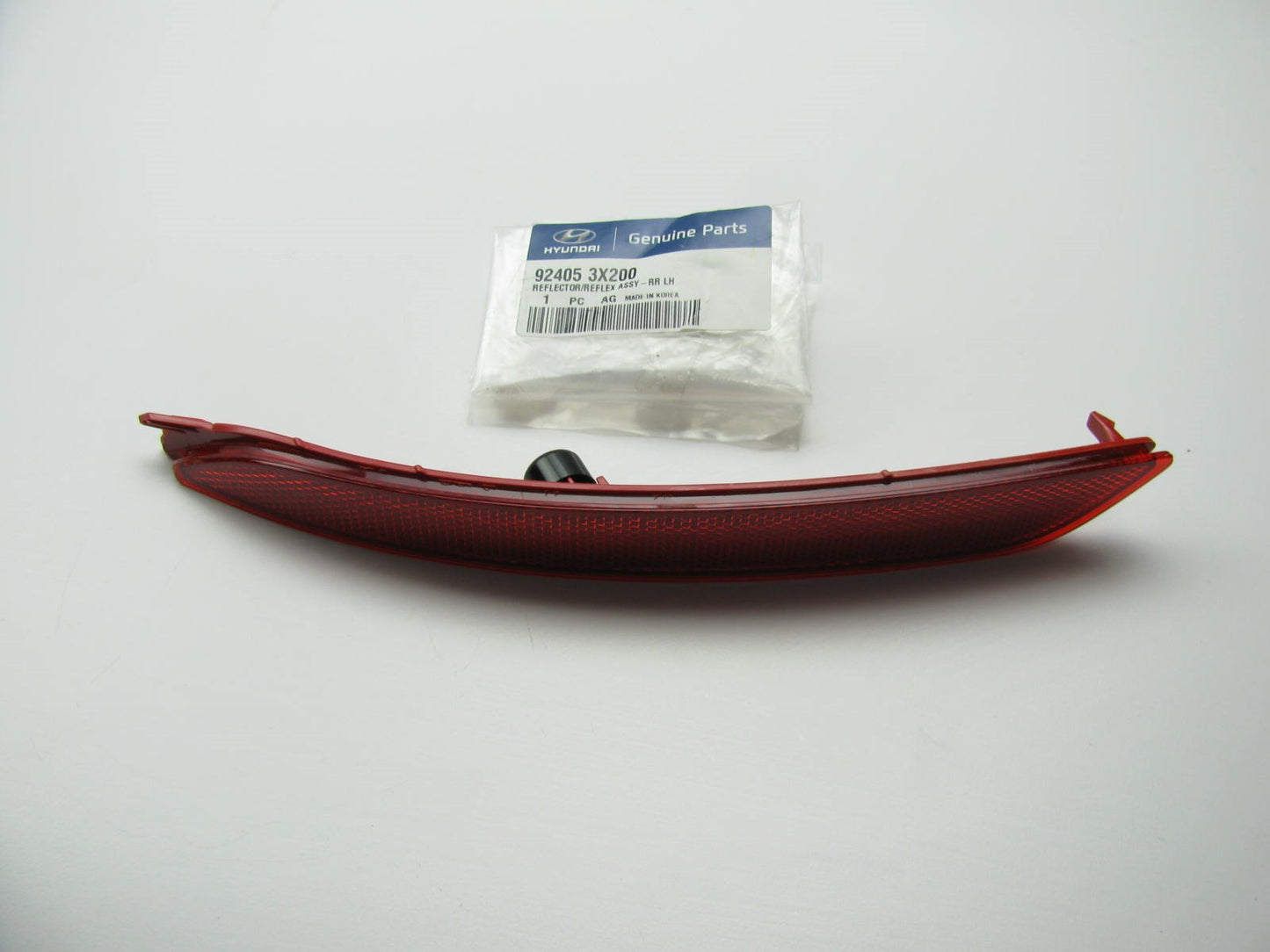 NEW - Rear Left (Rear Drivers Side) Bumper Reflector OEM For 2014-2015 Elantra