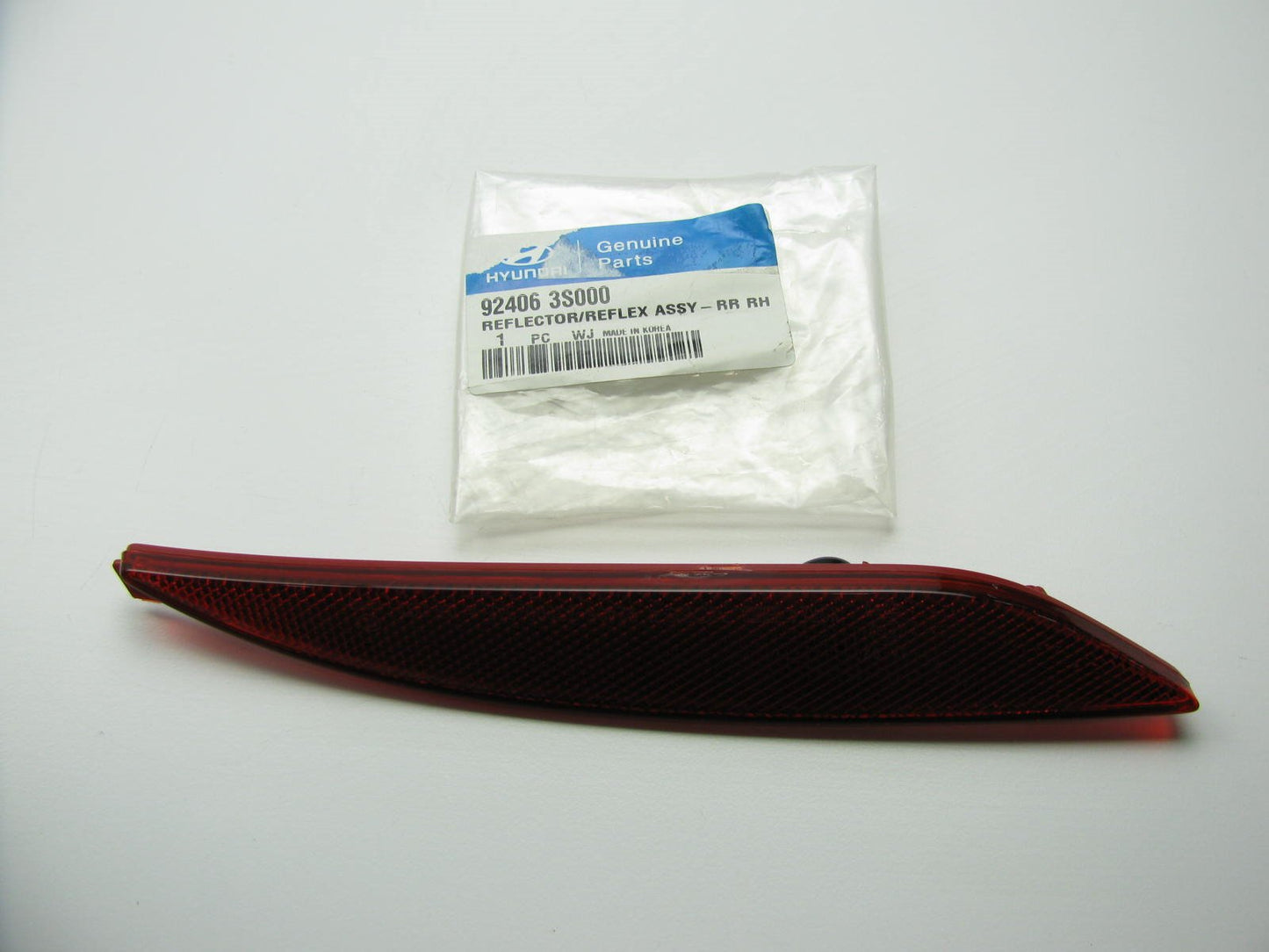 NEW Rear Bumper RIGHT Reflector Lens Light Lamp OEM For 2011-2013 Sonata