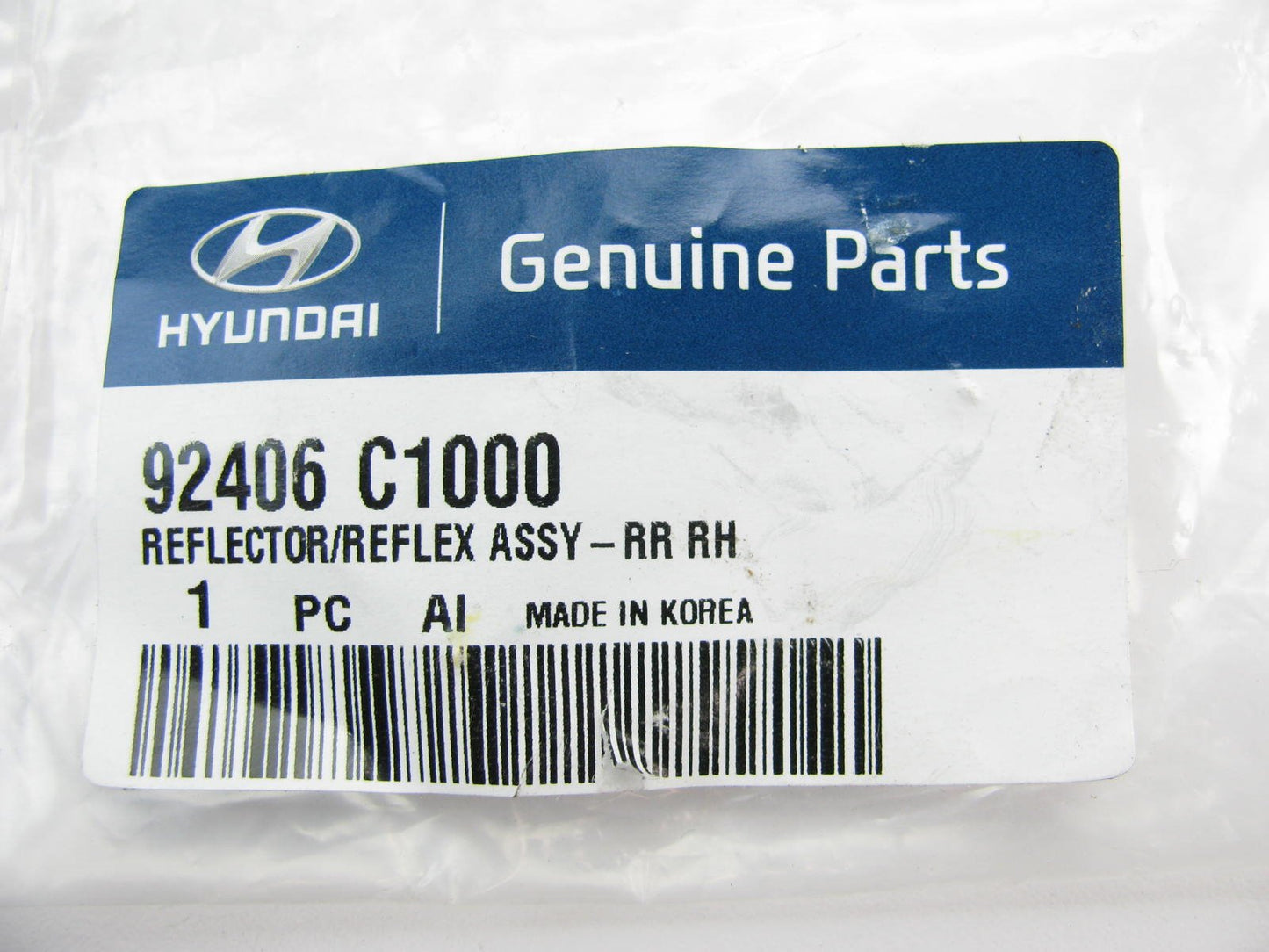NEW - OEM GENUINE Rear Bumper Right R.H. Reflector For 2015-2016 Hyundai Sonata