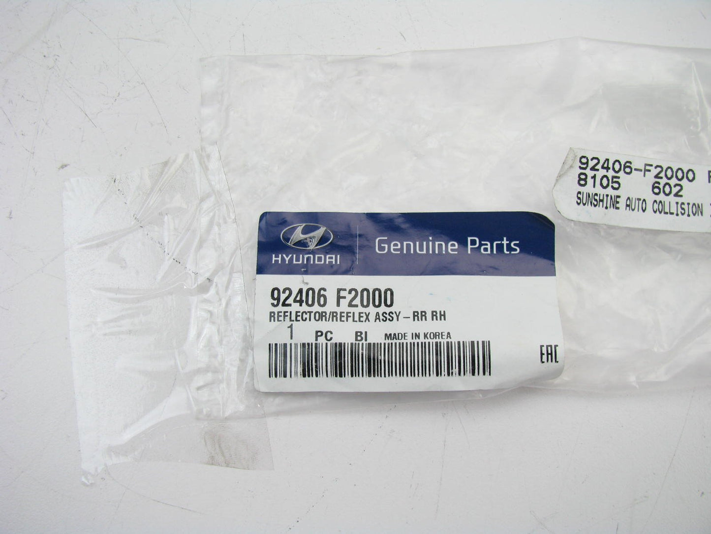 NEW GENUINE Rear Bumper Right Side Reflector OEM For 2017-18 Elantra SEDAN