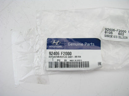NEW GENUINE Rear Bumper Right Side Reflector OEM For 2017-18 Elantra SEDAN