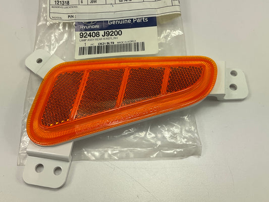 NEW Front Bumper Right Passengers Side Reflector OEM For 2018-21 Kona 92408J9200