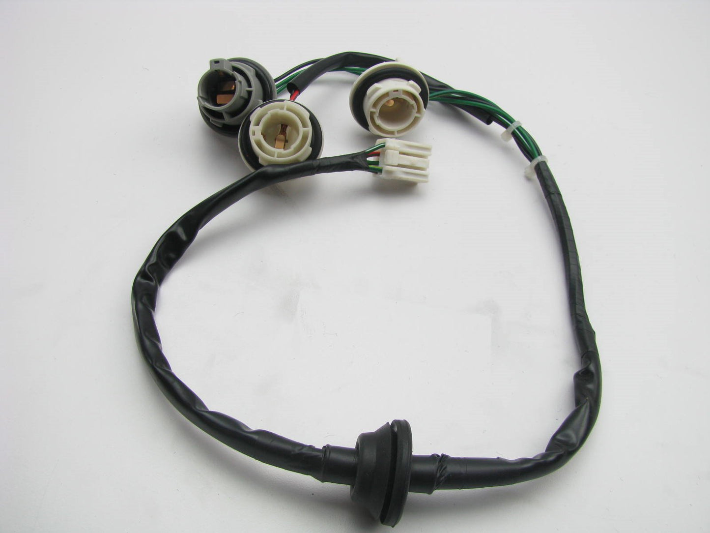 New Rear Tail Light Lamp Bulb Socket Combination Wire Harness For 2006 Santa Fe