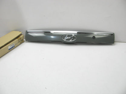 New OEM Rear Chrome License Plate Lamp Assembly For 2006-2008 Hyundai Entourage