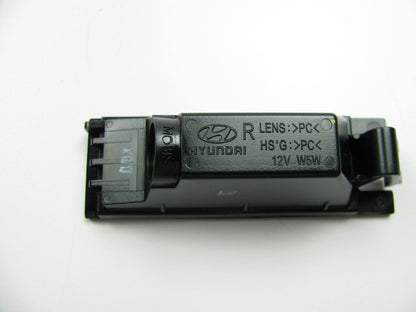 925202S000 Right License Plate Light Lamp Housing OEM For Hyundai 14-15 Tucson