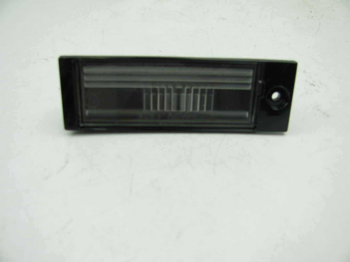 NEW - OEM 925202S50 Rear Right License Plate Light For 2014 Hyundai Tucson