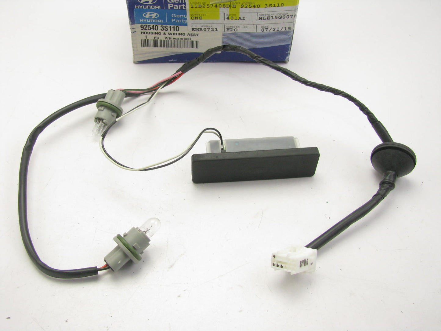 NEW - OEM 925403S110 License Plate Light For 2011-2012 Hyundai Sonata W/O Camera