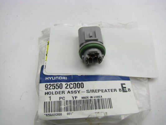 NEW - OEM 925502C000 Turn Signal Light Lamp Bulb Socket Holder For Hyundai
