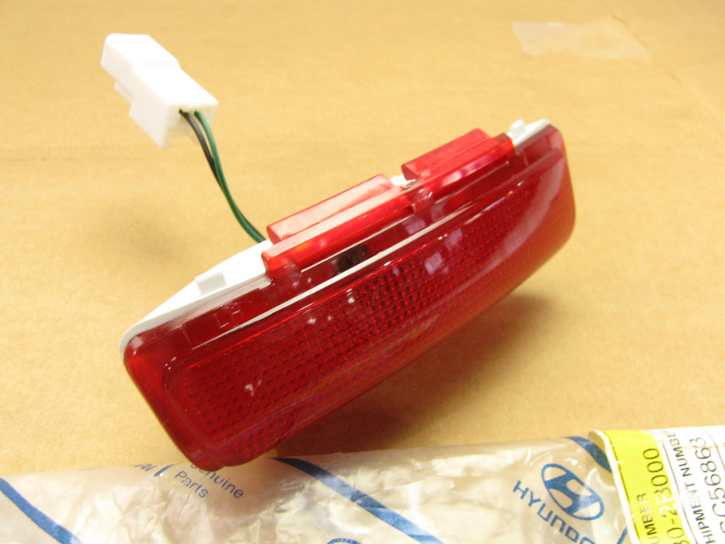 NEW Front Door Panel Courtesy Light Lamp OEM For 07-12 Santa Fe 926302B000