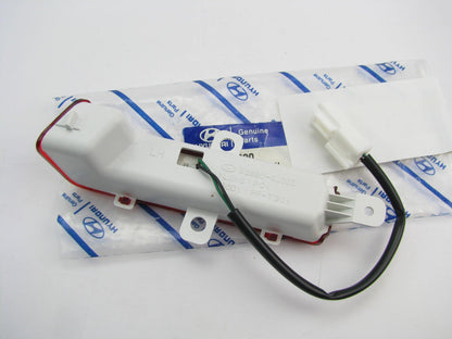 Front Left (Drivers Front) Door Courtesy Lamp Light OEM For 2007-2012 Veracruz