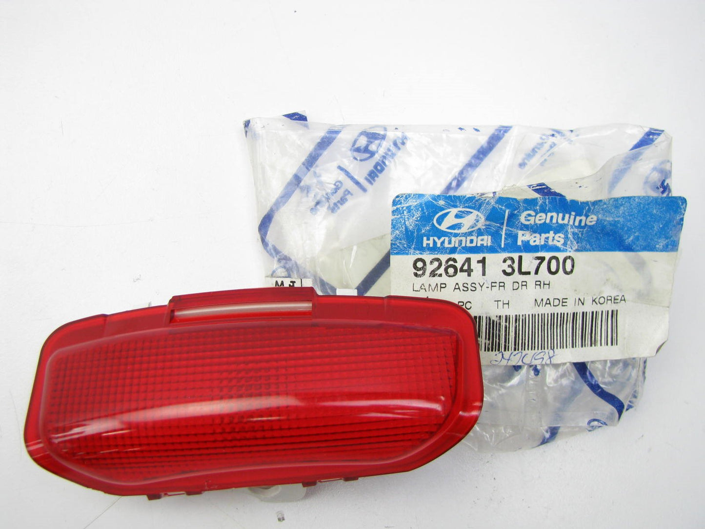NEW GENUINE FRONT RIGHT Side Courtesy Lamp Light OEM For 06-10 Azera 926413L700