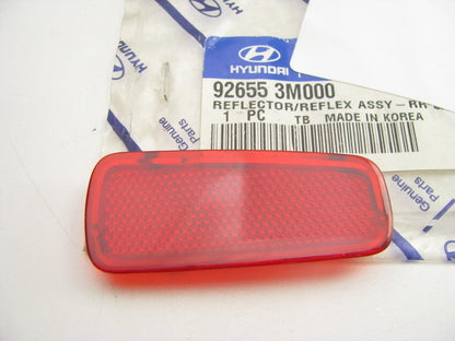 NEW - OEM 926553M000 Rear Left Door Courtesy Light Lens For 2009-2014 Genesis