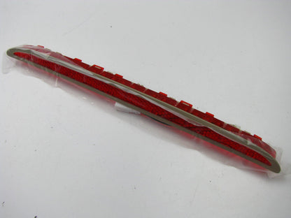 NEW GENUINE Center High Mount Third Brake Light OEM For 2011-2013 Hyundai Equus