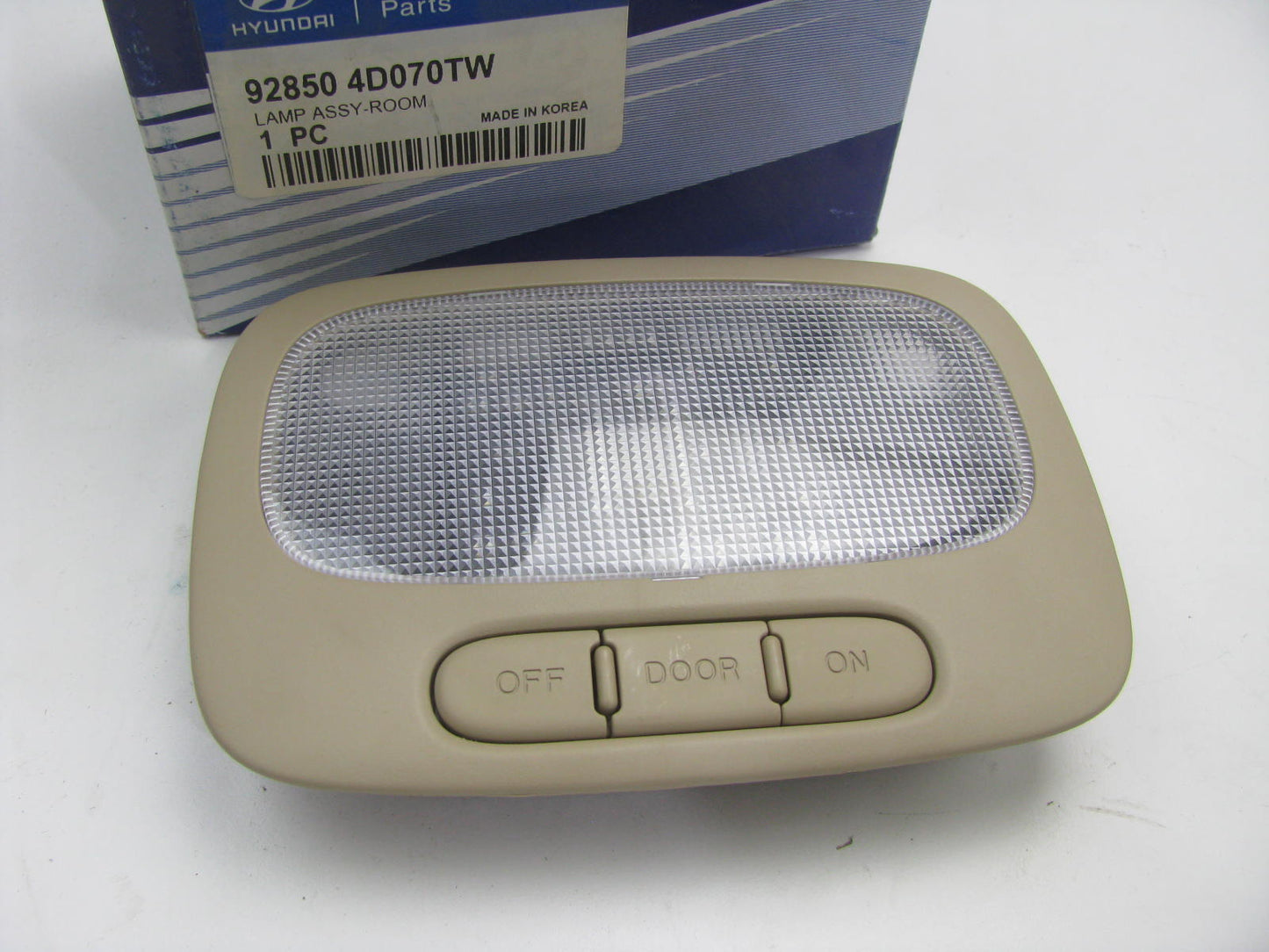 New OEM Interior Dome Lamp Map Light 928504D070TW OEM For 2006-2014 Kia Sedona