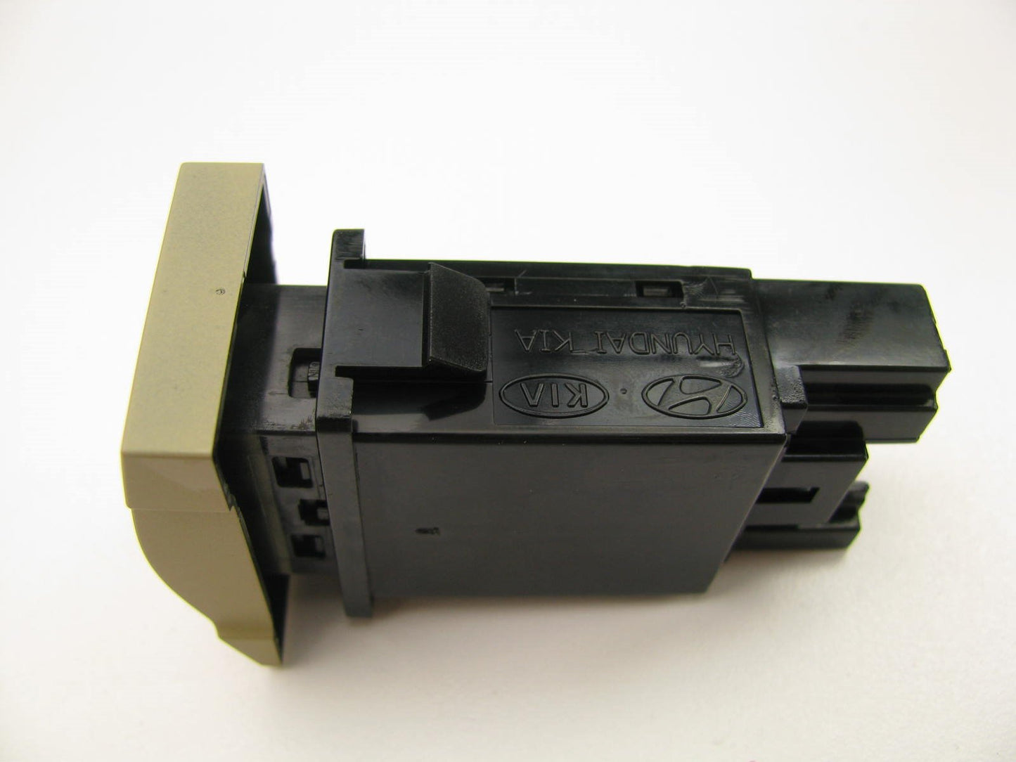 NEW - OEM Dash Panel Traction Control Switch For 2012 Accent BEIGE 933501R000V2