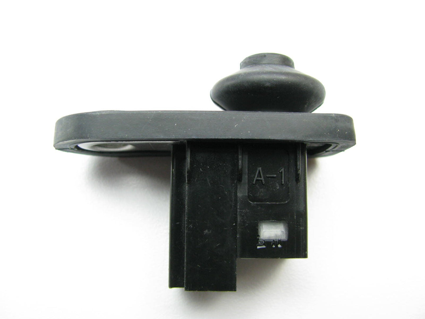 NEW - OEM 935602C100 Door Jamb Switch For 2003-2008 Hyundai Tiburon