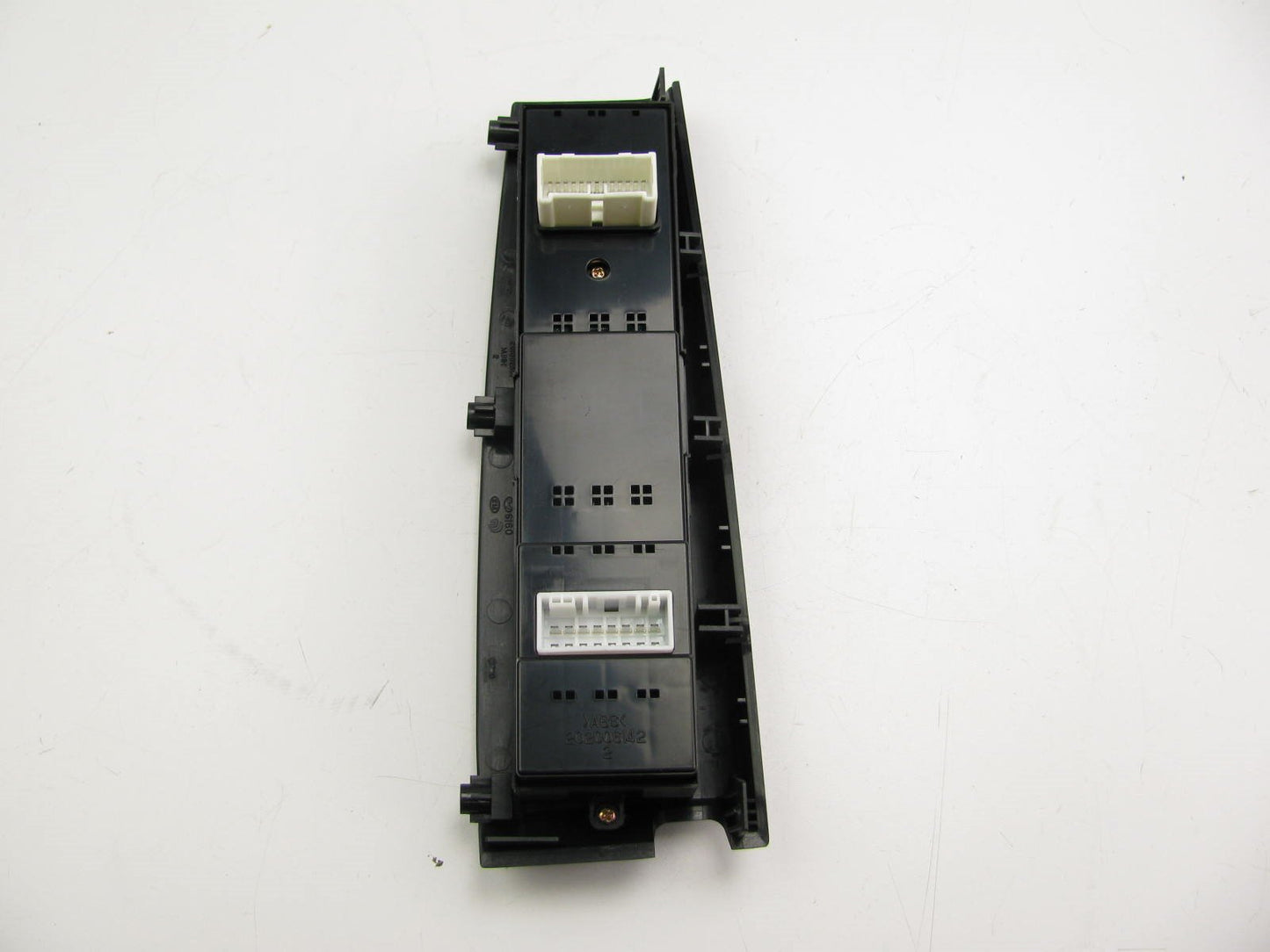 NEW - OEM 935753L100K7 Front Right Power Window Switch For 2006-11 Hyundai Azera