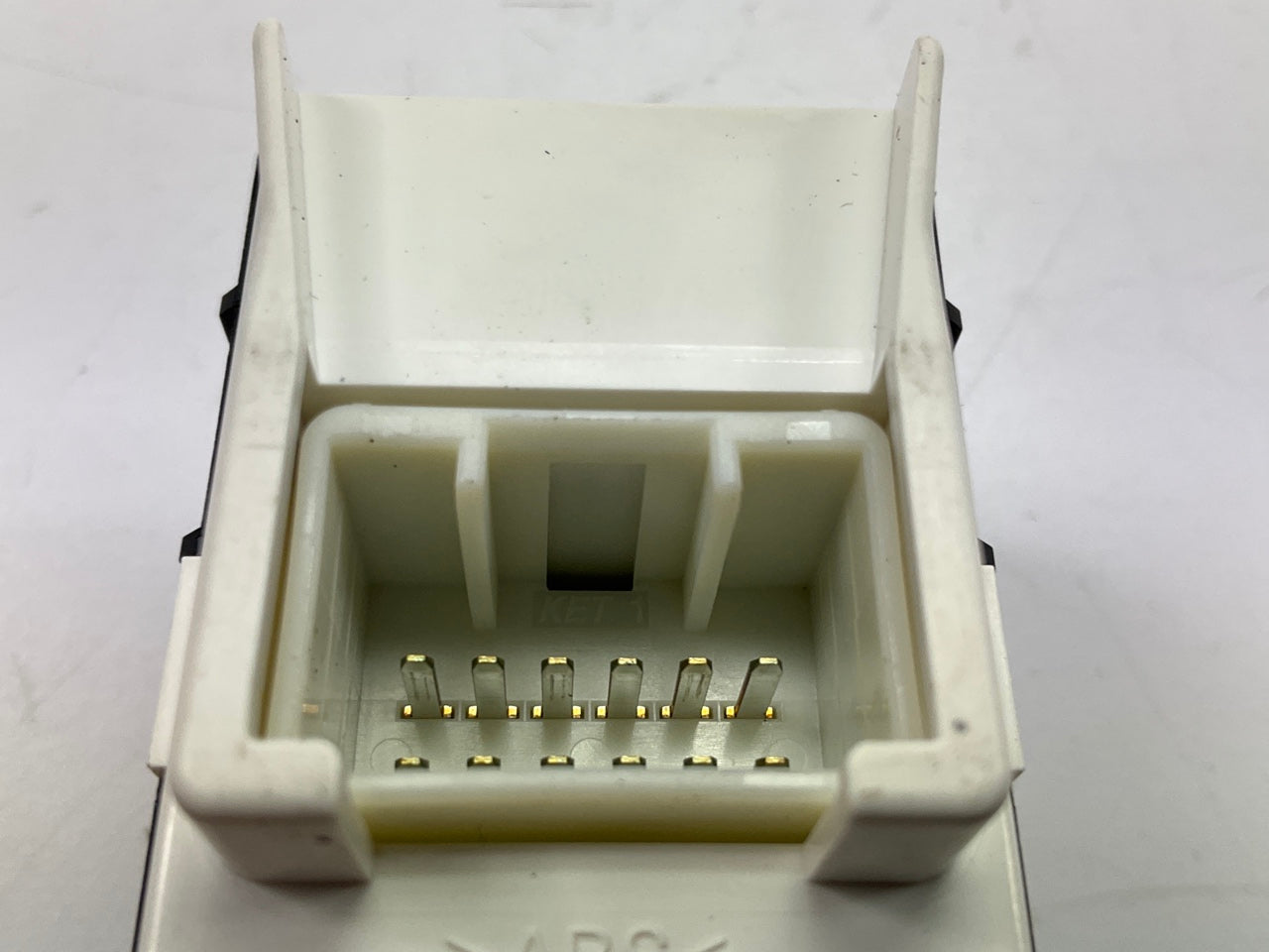 NEW Rear Power Window Control Switch OEM For 2020-2022 Palisade 93576S1010VCA