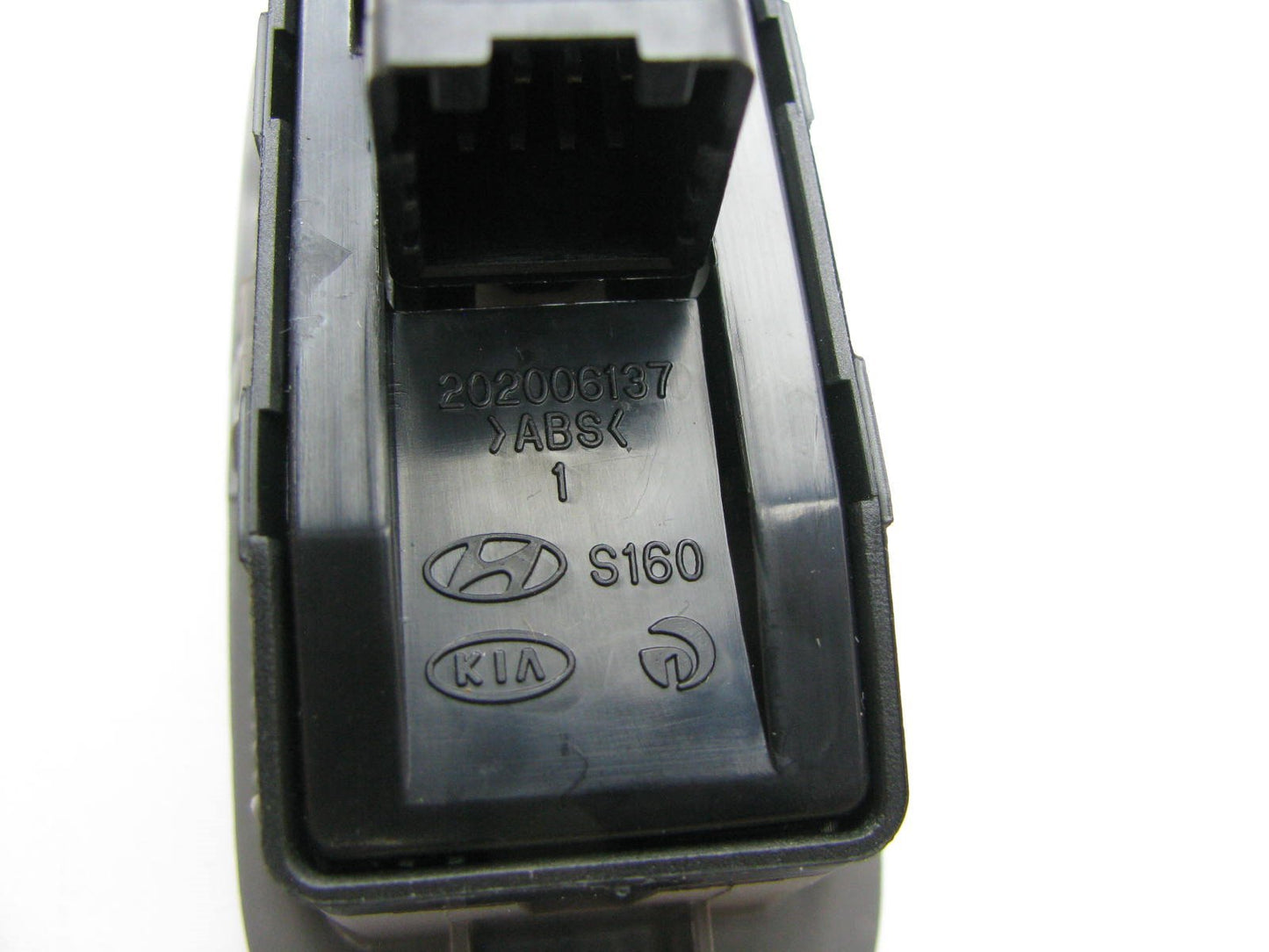 NEW GENUINE RIGHT Power Window Switch OEM For 06-08 Entourage GRAY 935804D200KS