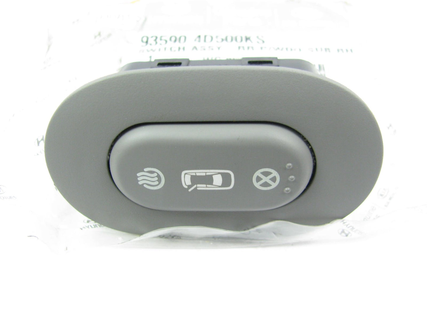 NEW GENUINE REAR RIGHT Side Window Switch GREY OEM For 07-08 Hyundai Entourage