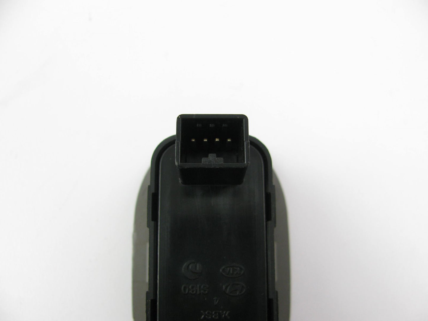NEW GENUINE REAR RIGHT Side Window Switch GREY OEM For 07-08 Hyundai Entourage