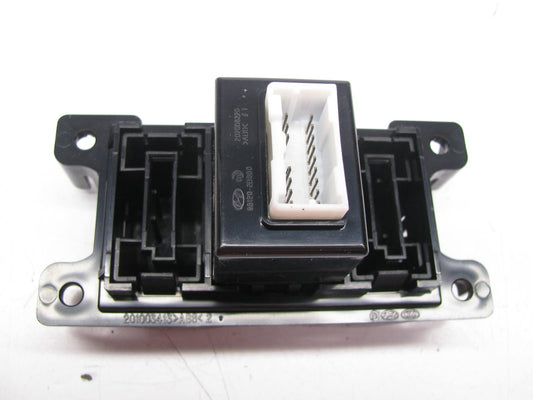NEW - OEM 936000W200CA Radio Audio USB Auxiliary AUX Jack For 2007-2012 Santa Fe