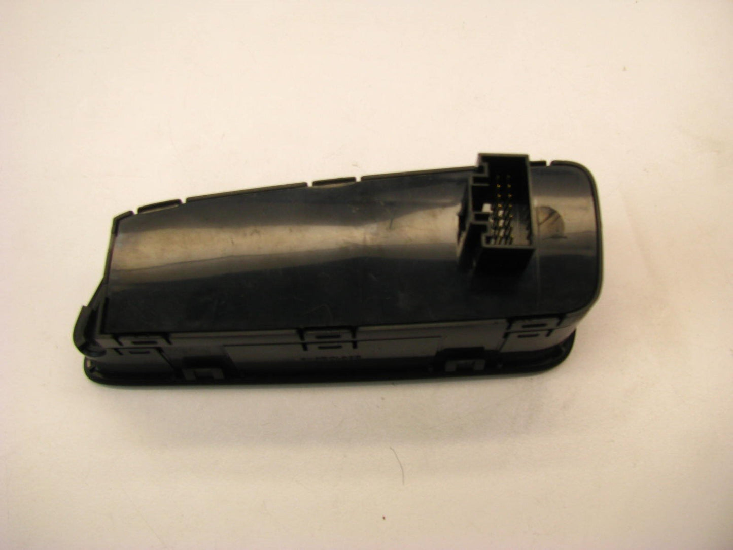 NEW - OEM 937003V010RY ECO Traction Control Lighting Switch For 2011-2014 Azera