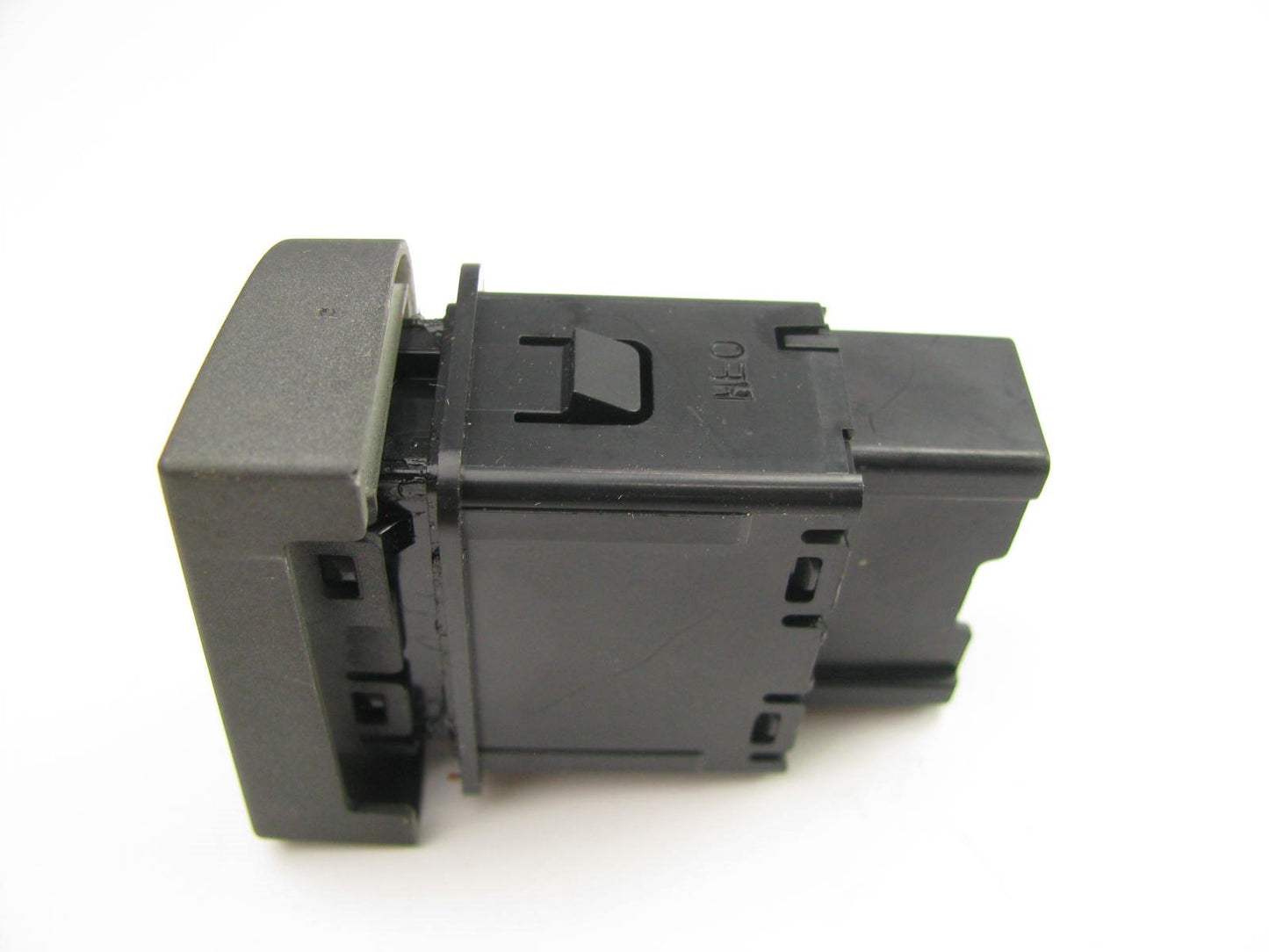 NEW - OEM 937303L0003G Front Left Seat Heater Switch For 2005-2010 Hyundai Azera