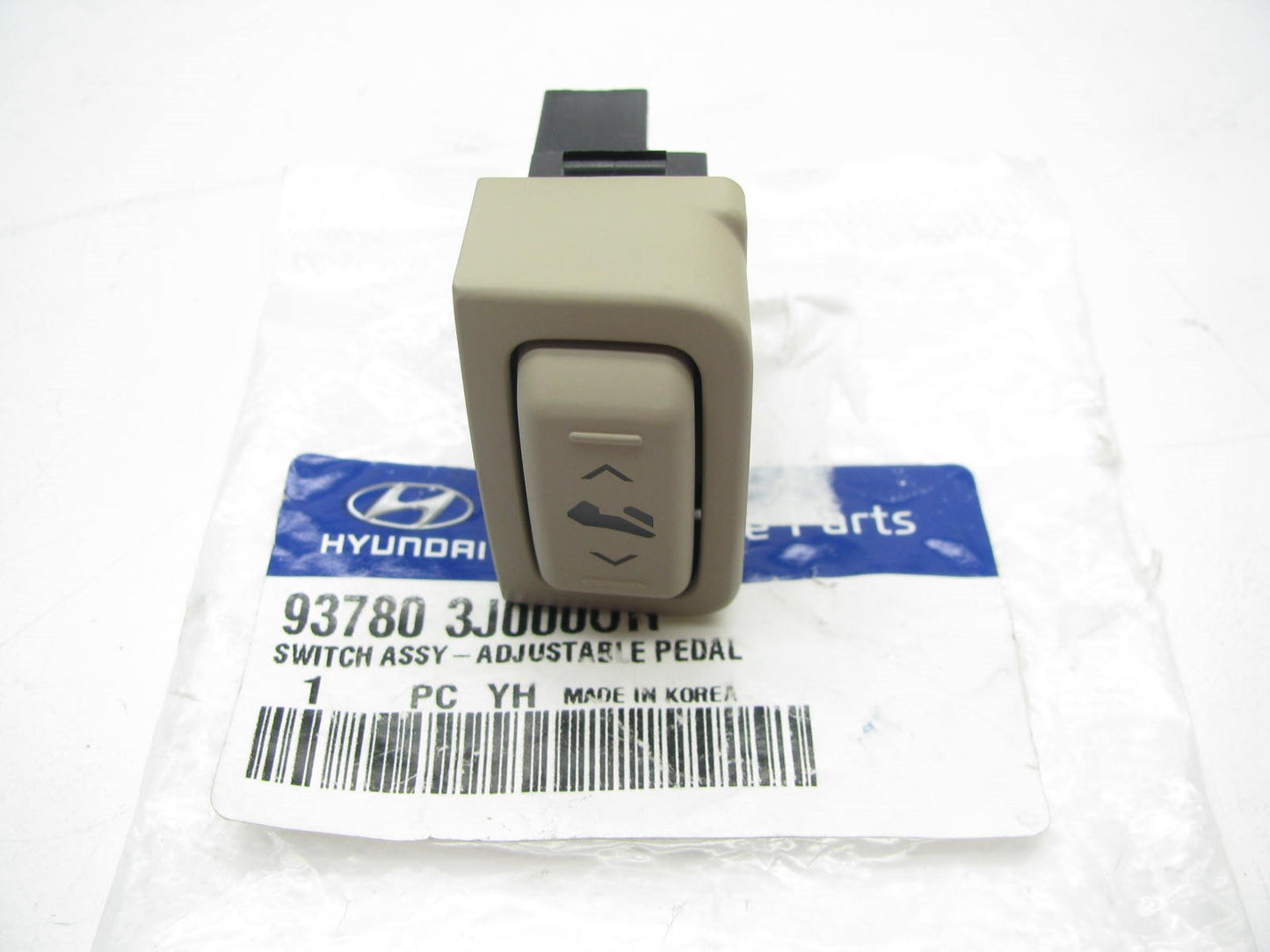 NEW - OEM Pedal Height Adjustment Switch BEIGE For 07-12 Hyundai Veracruz