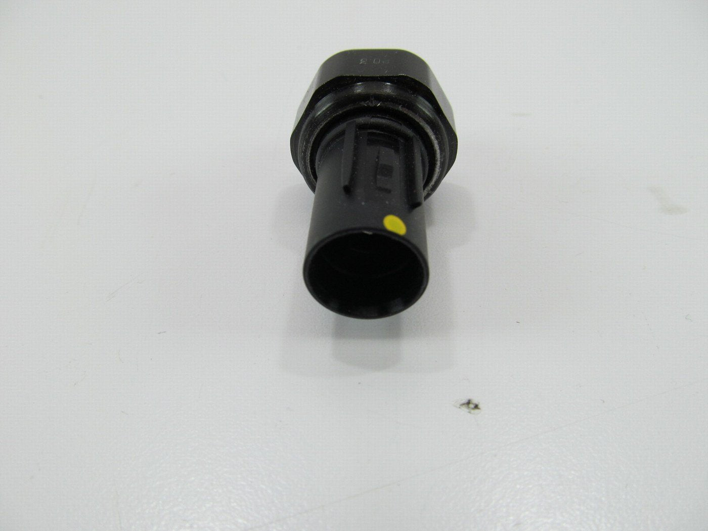 NEW GENUINE Oil Pressure Sending Unit Sender OEM For Hyundai