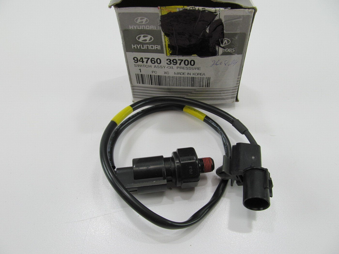 NEW - OEM 9476039700 Oil Pressure Sender For 2001-2006 Hyundai 3.5L-V6