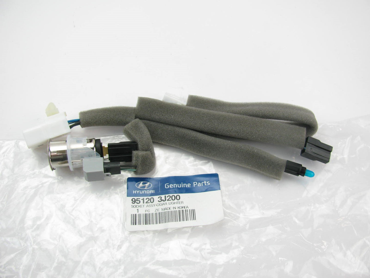 NEW Genuine Cig Cigarette Lighter 12V Socket OEM For 2010-12 Veracruz 951203J200