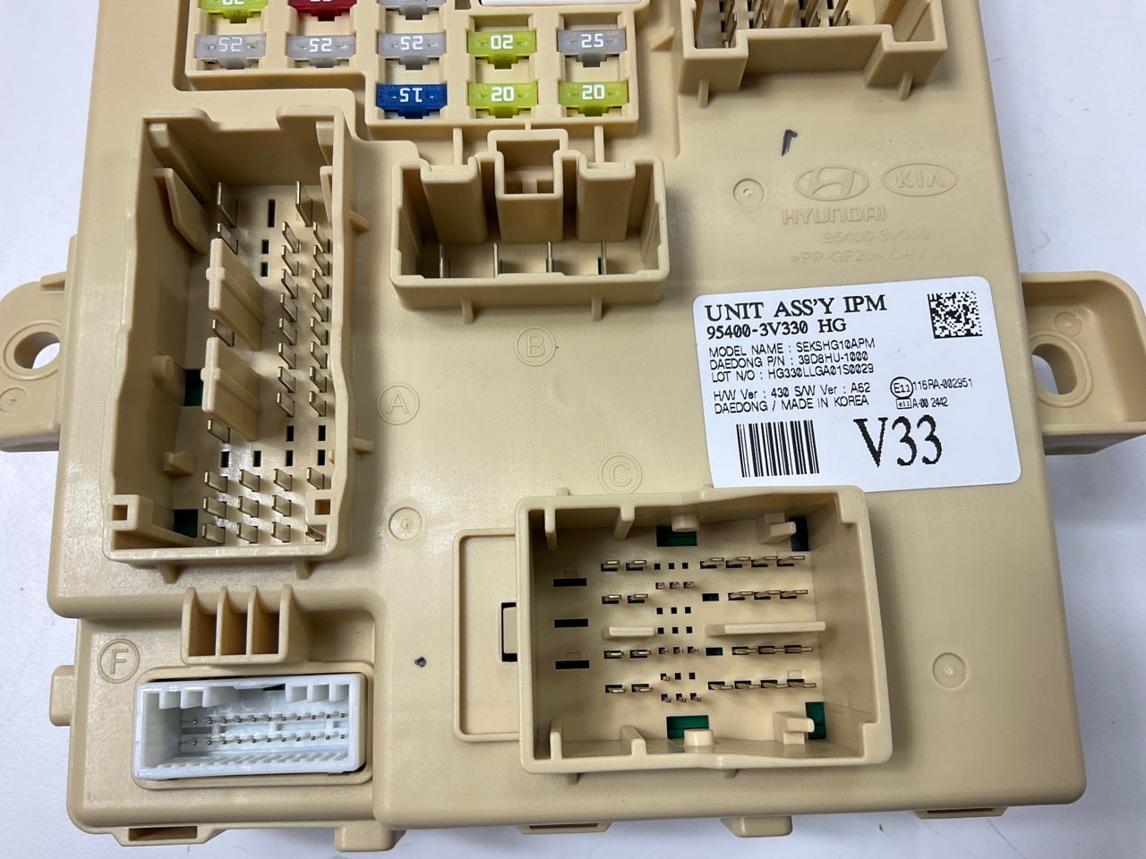 Dash Cabin Relay Junction Fuse Box Block OEM For 2013 Hyundai Azera 954003V330