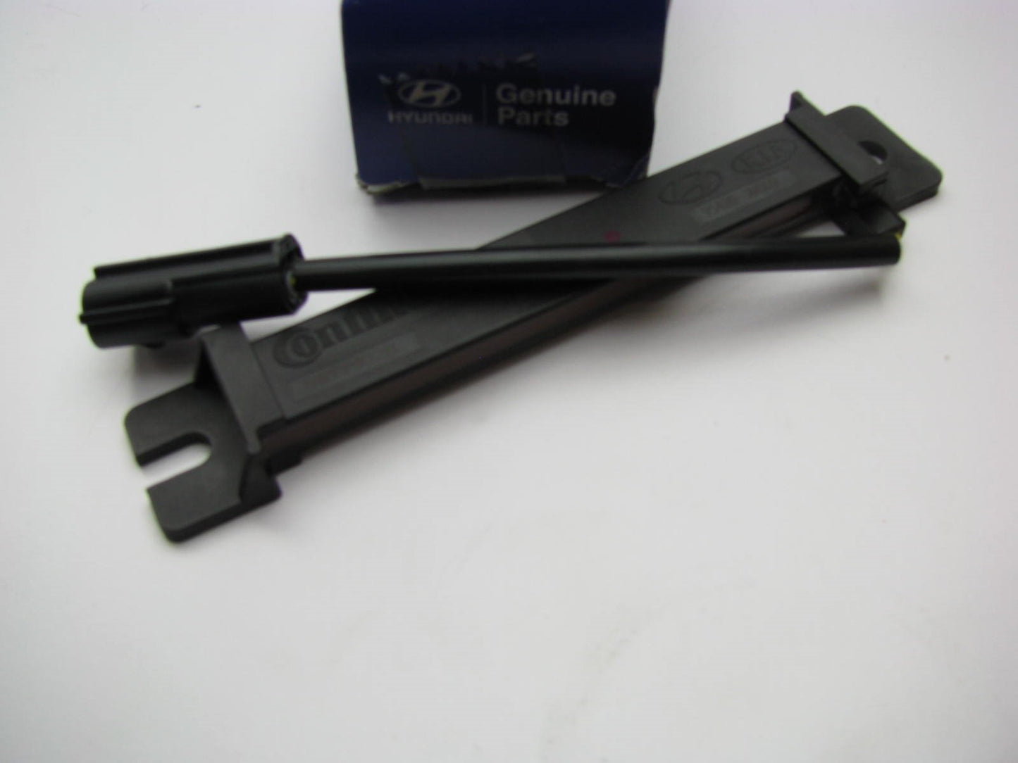 NEW GENUINE Keyless Entry Smartkey Antenna OEM For 2009-14 Genesis 2011-13 Equus
