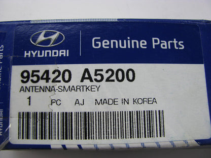 NEW - OEM GENUINE Keyless Entry Antenna For Hyundai 95420A5200