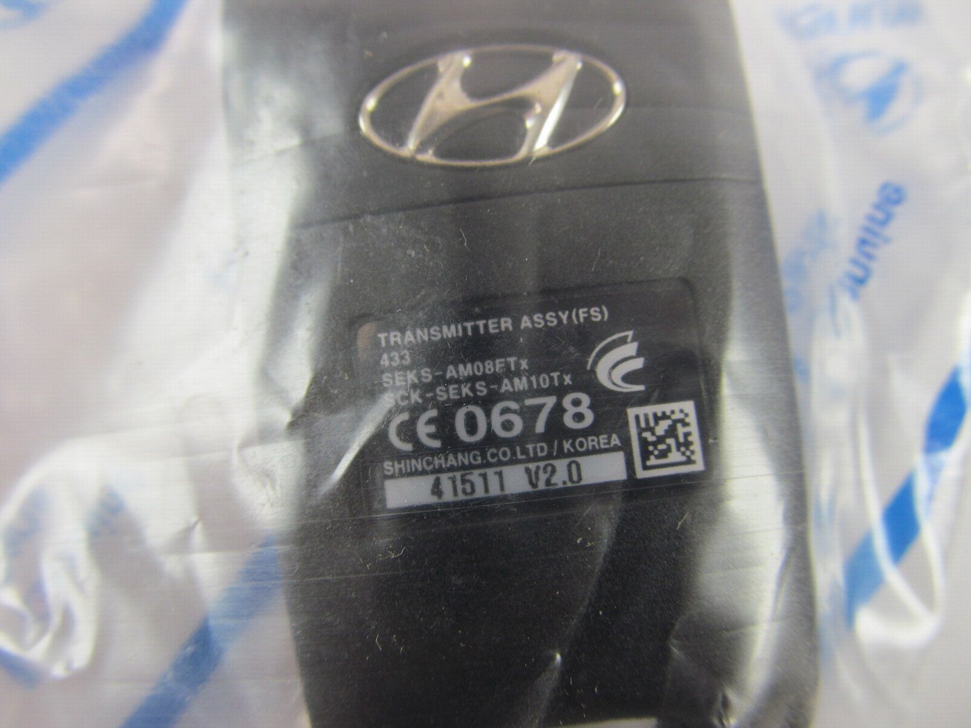 New Genuine Keyless Entry Remote Fob SEKS-AM08FT OEM For 12 Veloster 954302v010