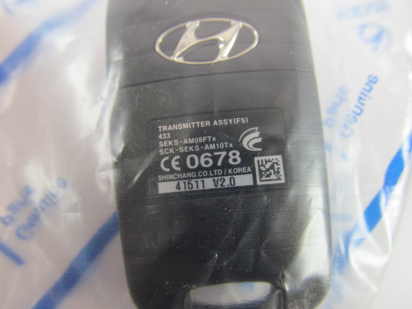 New Genuine Keyless Entry Remote Fob SEKS-AM08FT OEM For 12 Veloster 954302v010