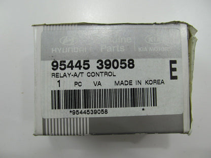 New Genuine OEM For Hyundai 9544539058 Relay  95445-39058  DECO