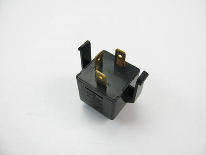 NEW GENUINE Hazard Warning Flasher Relay OEM For Hyundai 955501E000
